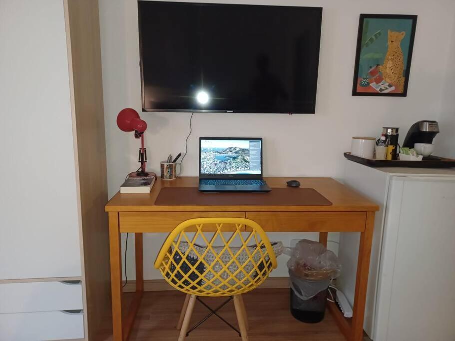 Studio Na Quadra Da Praia Apartment *